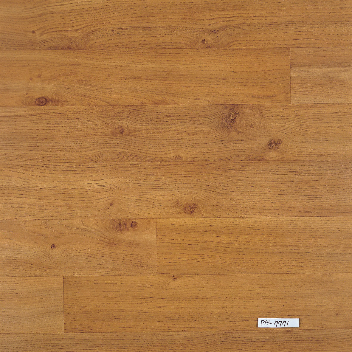 Caleo - Roble Medio 7771